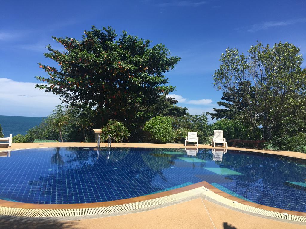 Lucky Resort Hatjau Kültér fotó