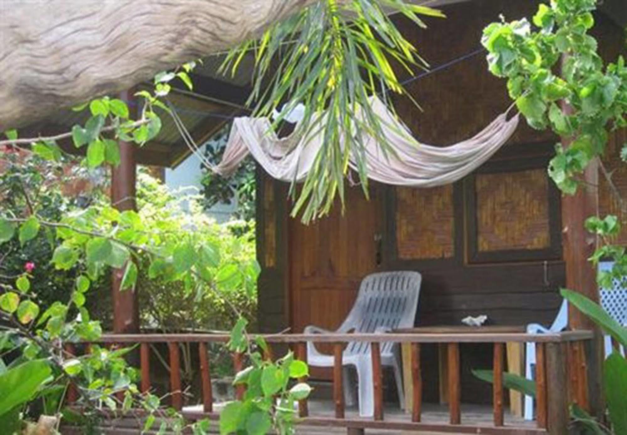 Lucky Resort Hatjau Kültér fotó