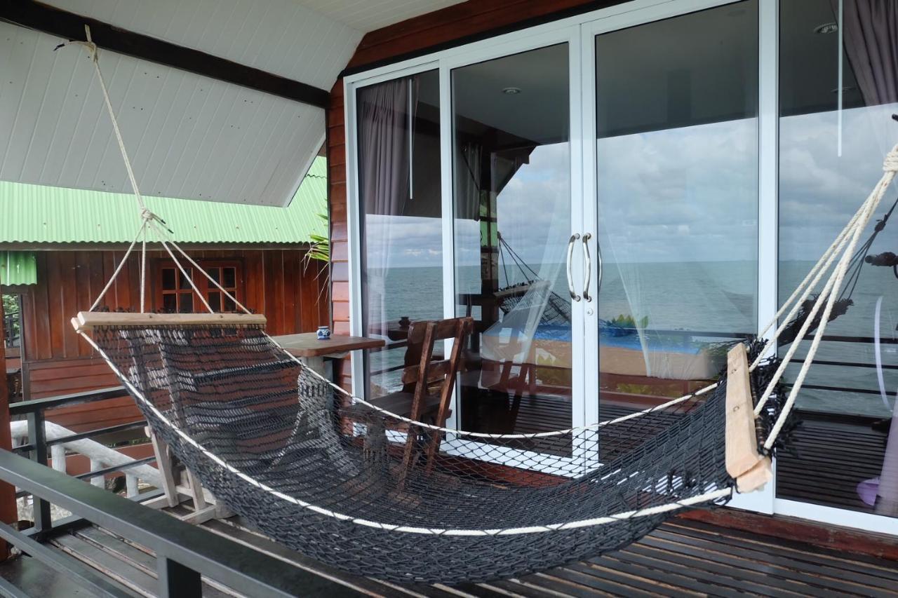 Lucky Resort Hatjau Kültér fotó